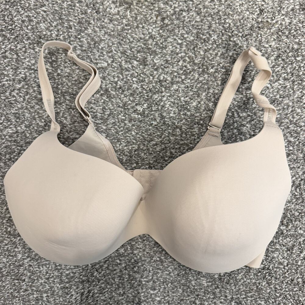 Maidenform Comfort Devotion Dreamwire T-Shirt Bra Nude 40D Full Coverage DM0070